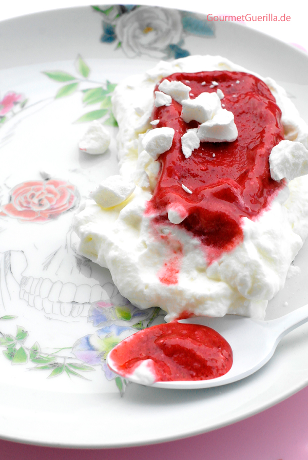Kirschsorbet auf Knuspersahne #rezept #gourmetguerilla #nachtisch #dessert