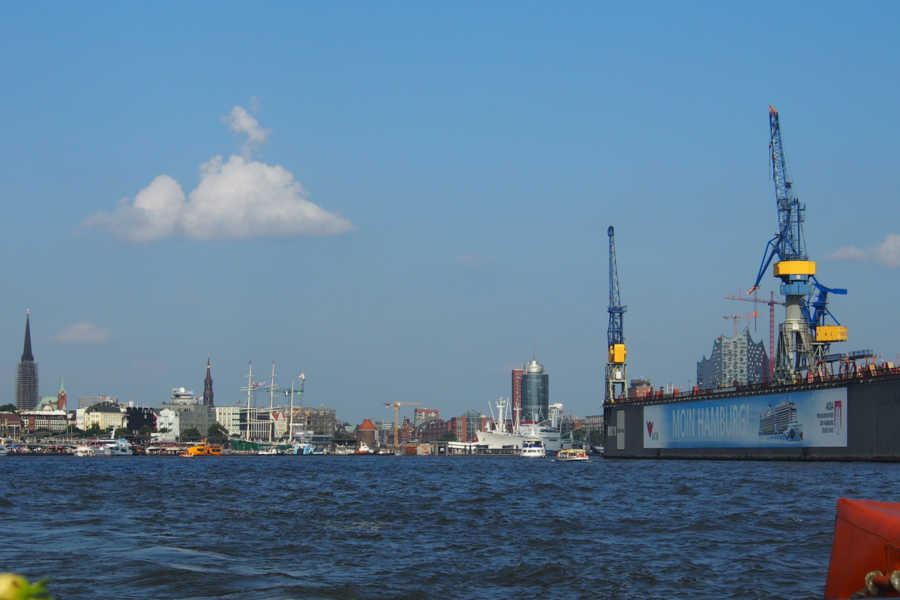 Hamburg Skyline | GourmetGuerilla