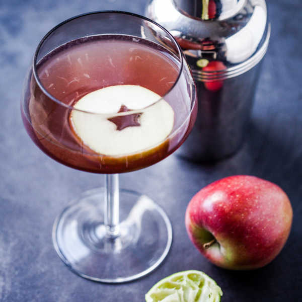 Pink Appletinis Cocktail | GourmetGuerilla.de