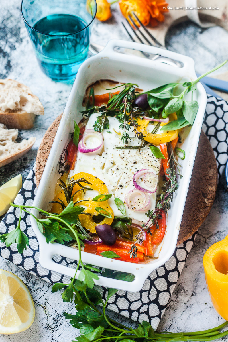 Im Ofen gebackener Feta mit Gemüse und Kräutern | GourmetGuerilla.de