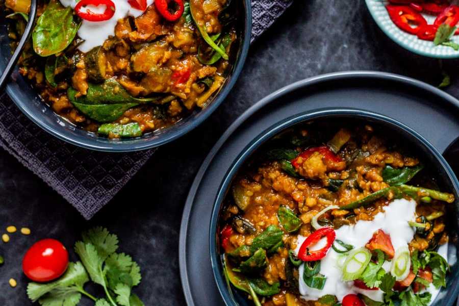 Gemüse-Dhal „Golden India“ unter 500 kcal mit viel Eiweiss | GourmetGuerilla.de