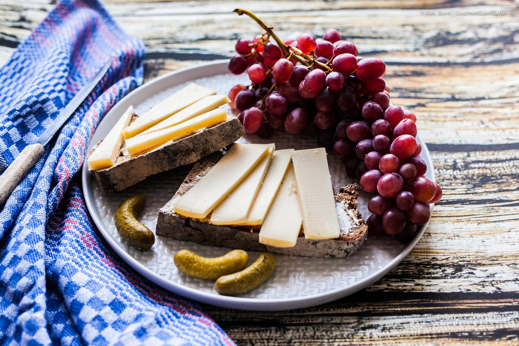 Käsestulle zum Abendbrot mit pikanter Zitronenmarmelade | GourmetGuerilla.de