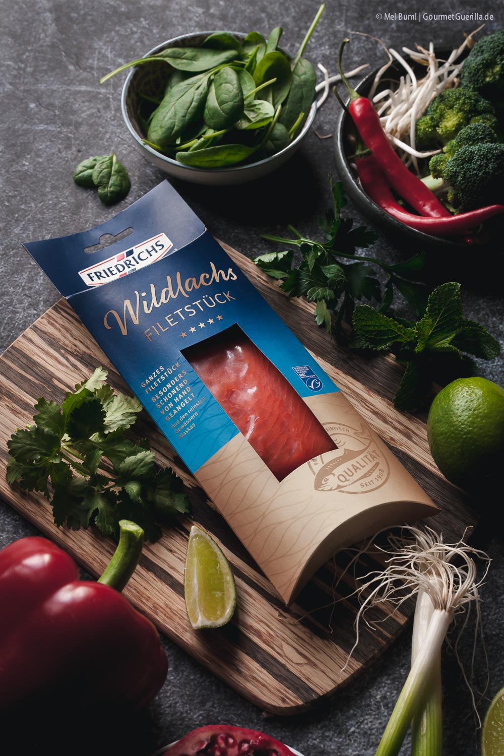 Zutaten Winterliche Kürbis-Laksa mit viel Gemüse, zartem Lachs und Granatapfel Nudelsuppe aus Malaysia | GourmetGuerilla.de