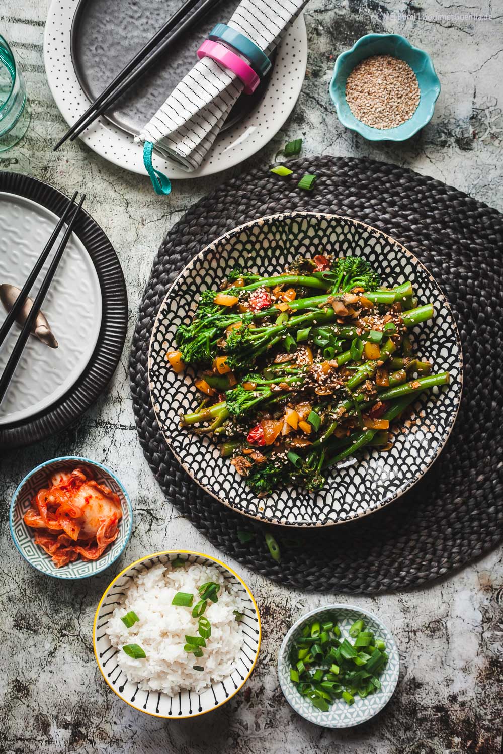 Veganer 10-Minuten Brokkoli Ssamjang - ein koreanisches Rzept mit Bimi Brokkoli | GourmetGuerilla.de